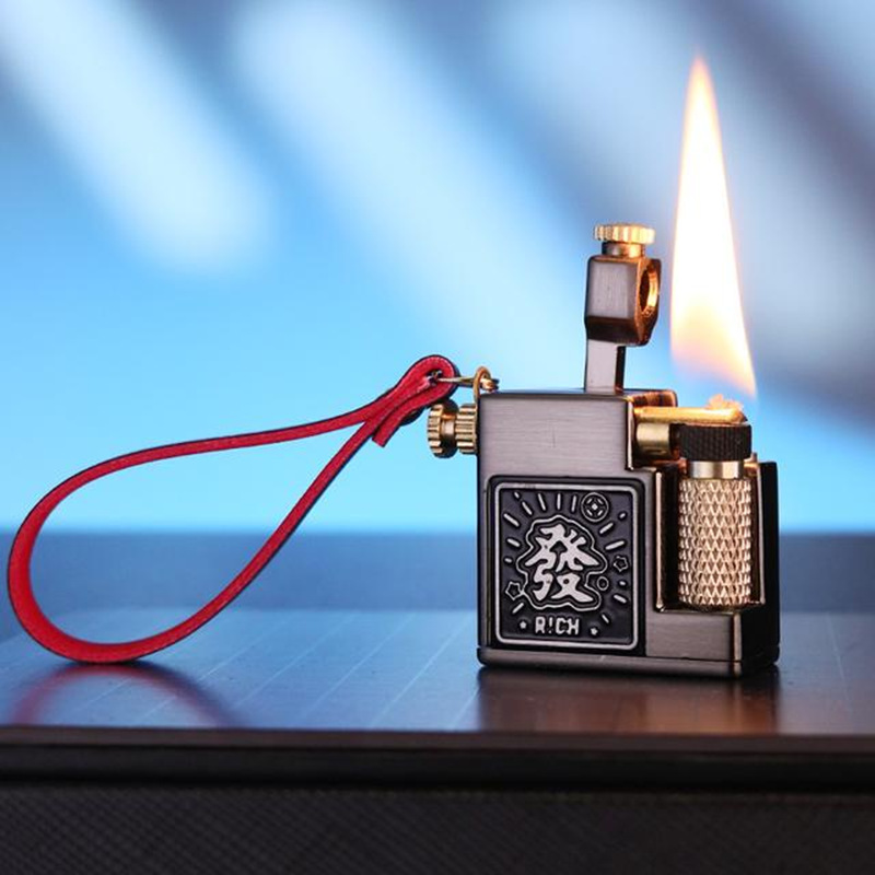 ولاعة CHIEF 715 مربعة صغيرة بذ - مراجعة Fire Starting Kit وسعره