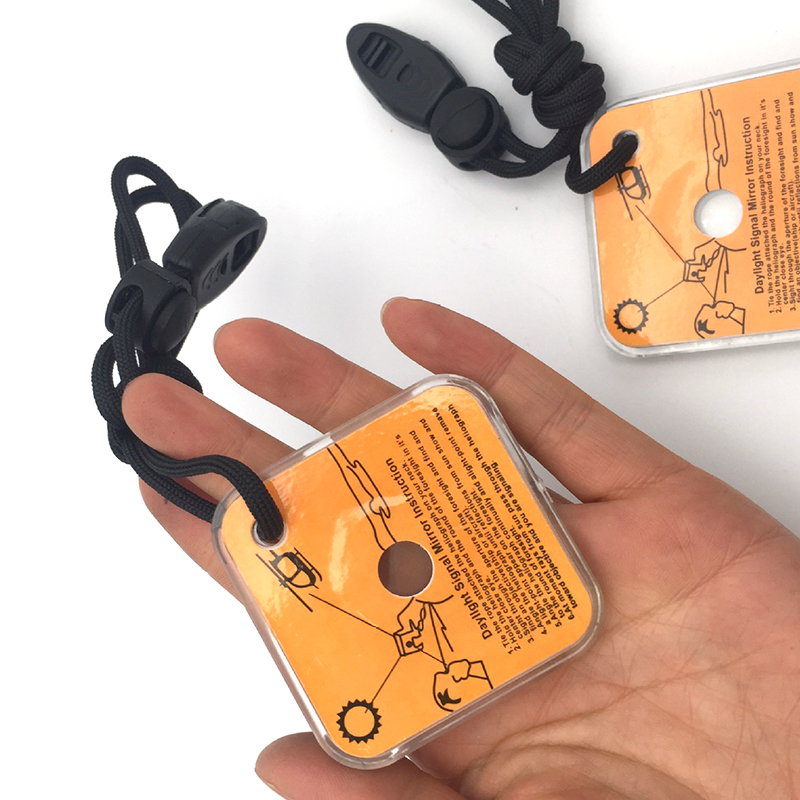 عملية في الهواء الطلق في حالات - مراجعة Fire Starting Kit وسعره